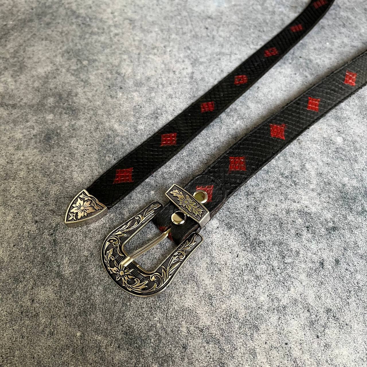 Genuine Python Leather Belt – Exclusive Craftsmanship from Banyuwangi!